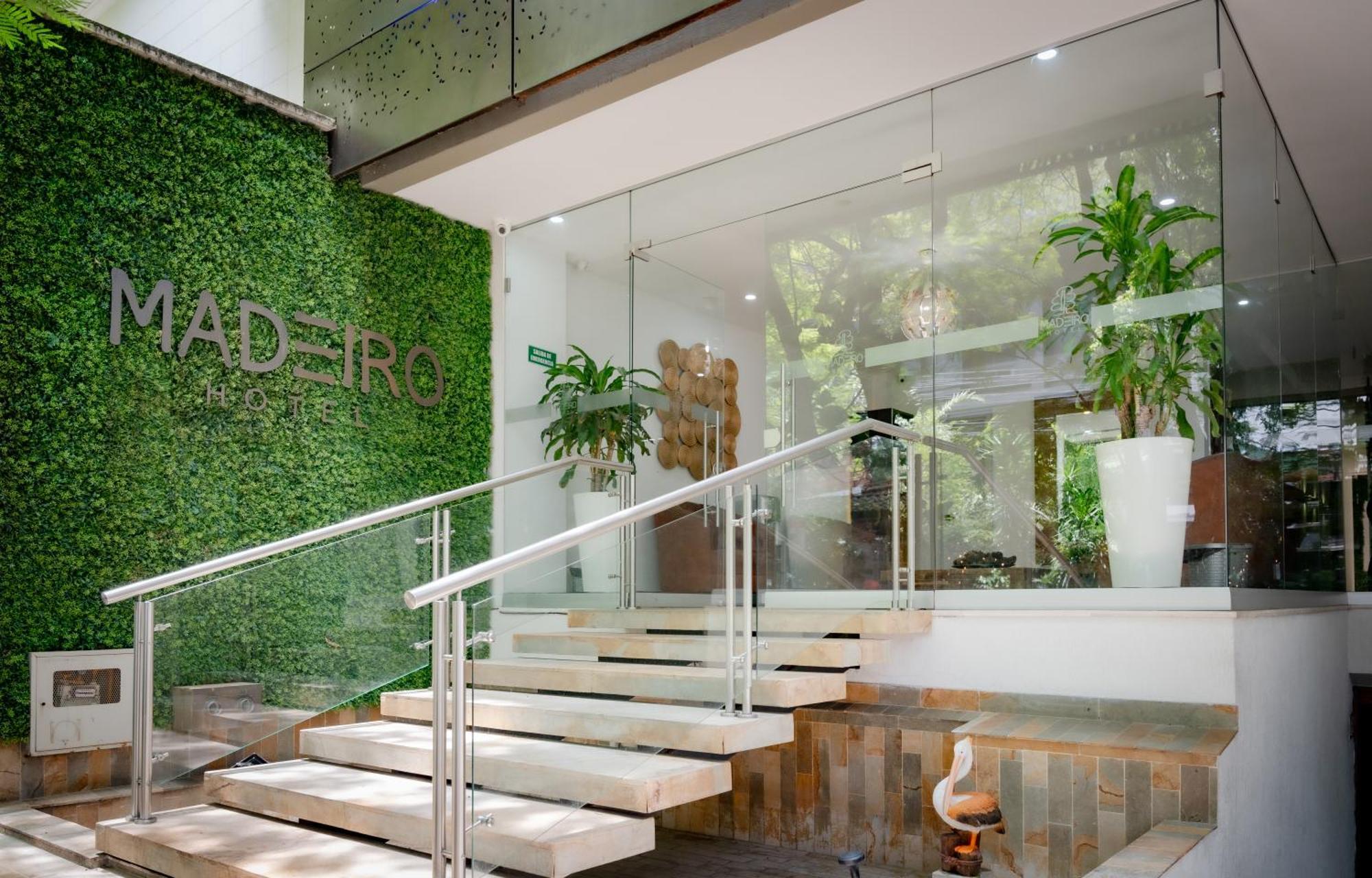 Hotel Madeiro Medellín Exteriör bild